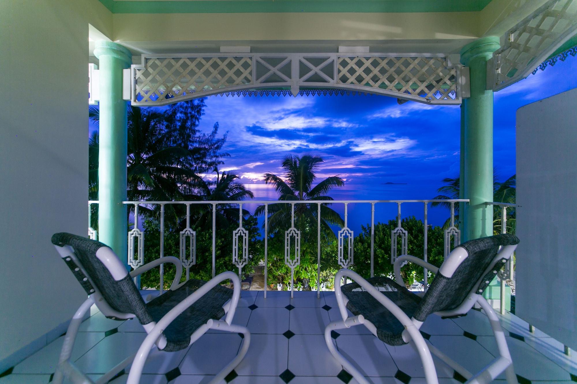 Palm Beach Hotel Grand Anse  Exterior photo